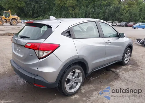 2022 Honda Hr-V Awd Lx из США, поврежденный, VIN 3CZRU6H33NM766297